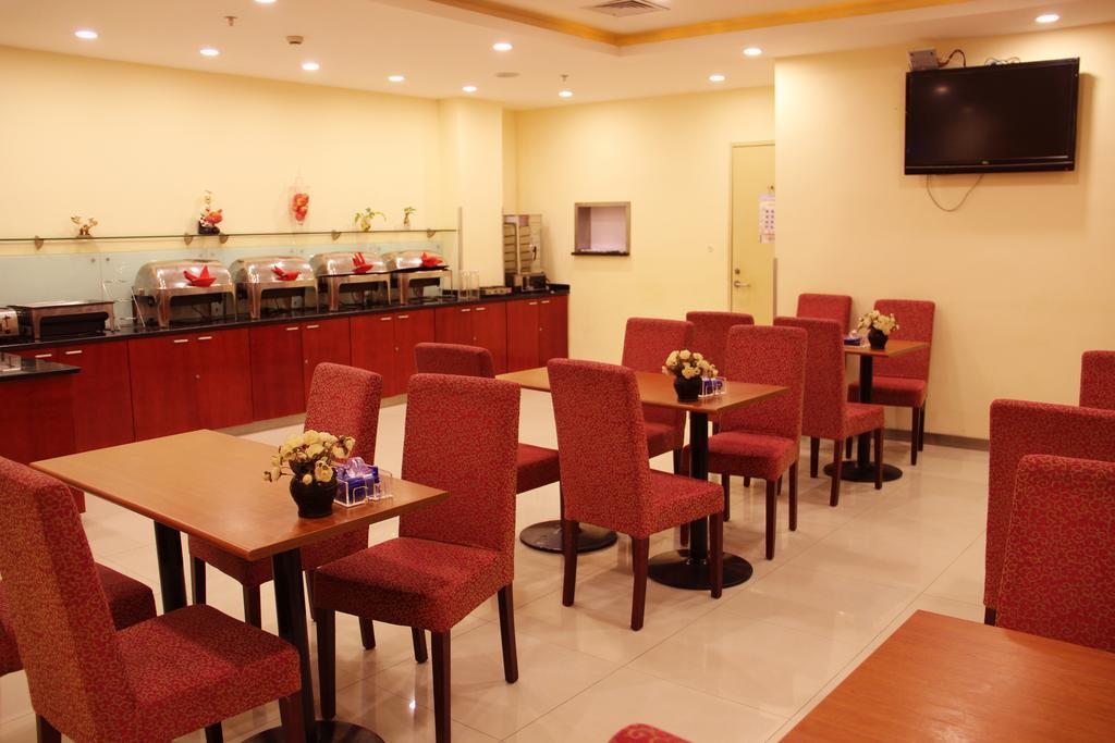 Hanting Hotel Shanghai Qibao Centre Exteriör bild